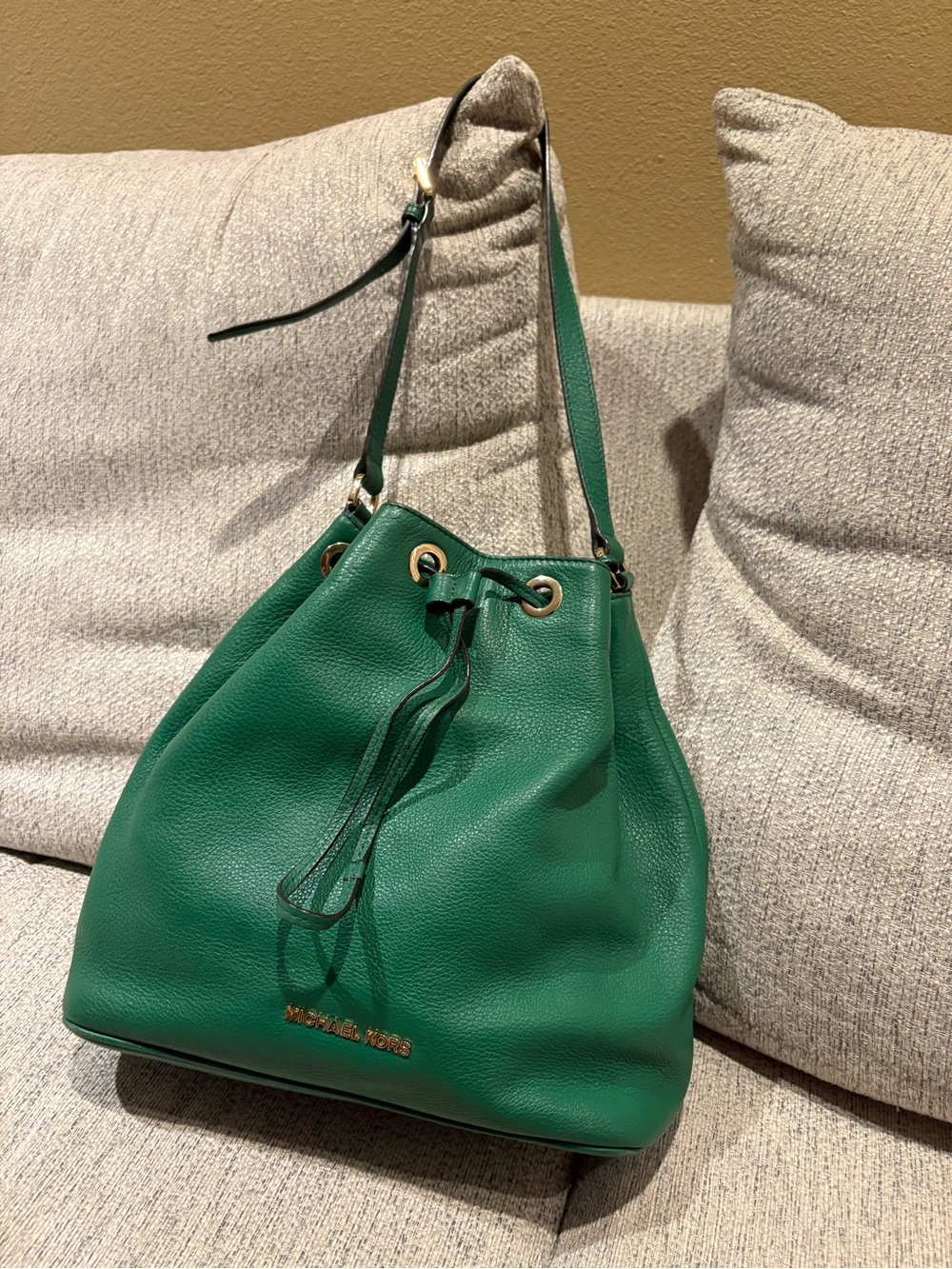 Michael Kors Emerald Green Pebbled Leather Drawstring Hobo